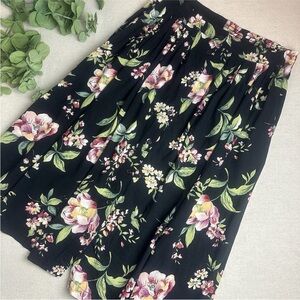 Vintage Capacity Petites Midi Skirt Button Front Black Floral Cottage 90s Size M